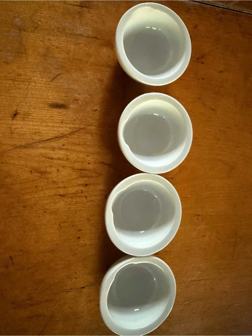 Crate&Barrel Aaron Probyn White Ceramic Pinch Bowls - Set of 4